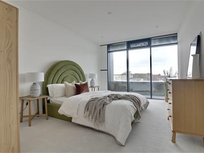 Picture 7